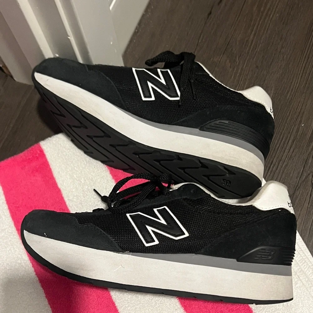 New Balance 515H Platform Classic Black and White Shoes Size 10 - Women’s - Picture 5 of 6